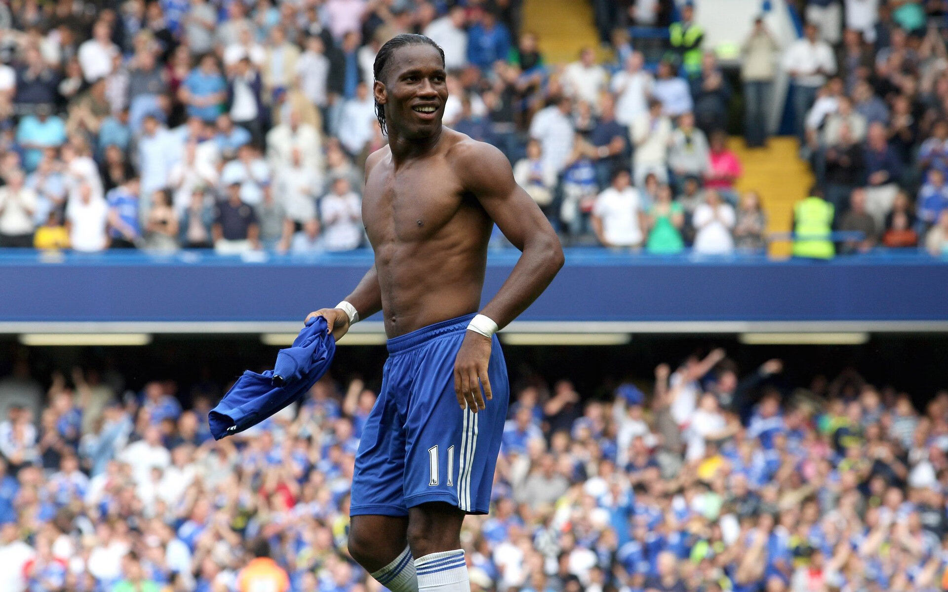 《PUBGMobile》“星际战队”线上盛典,高手比拼!